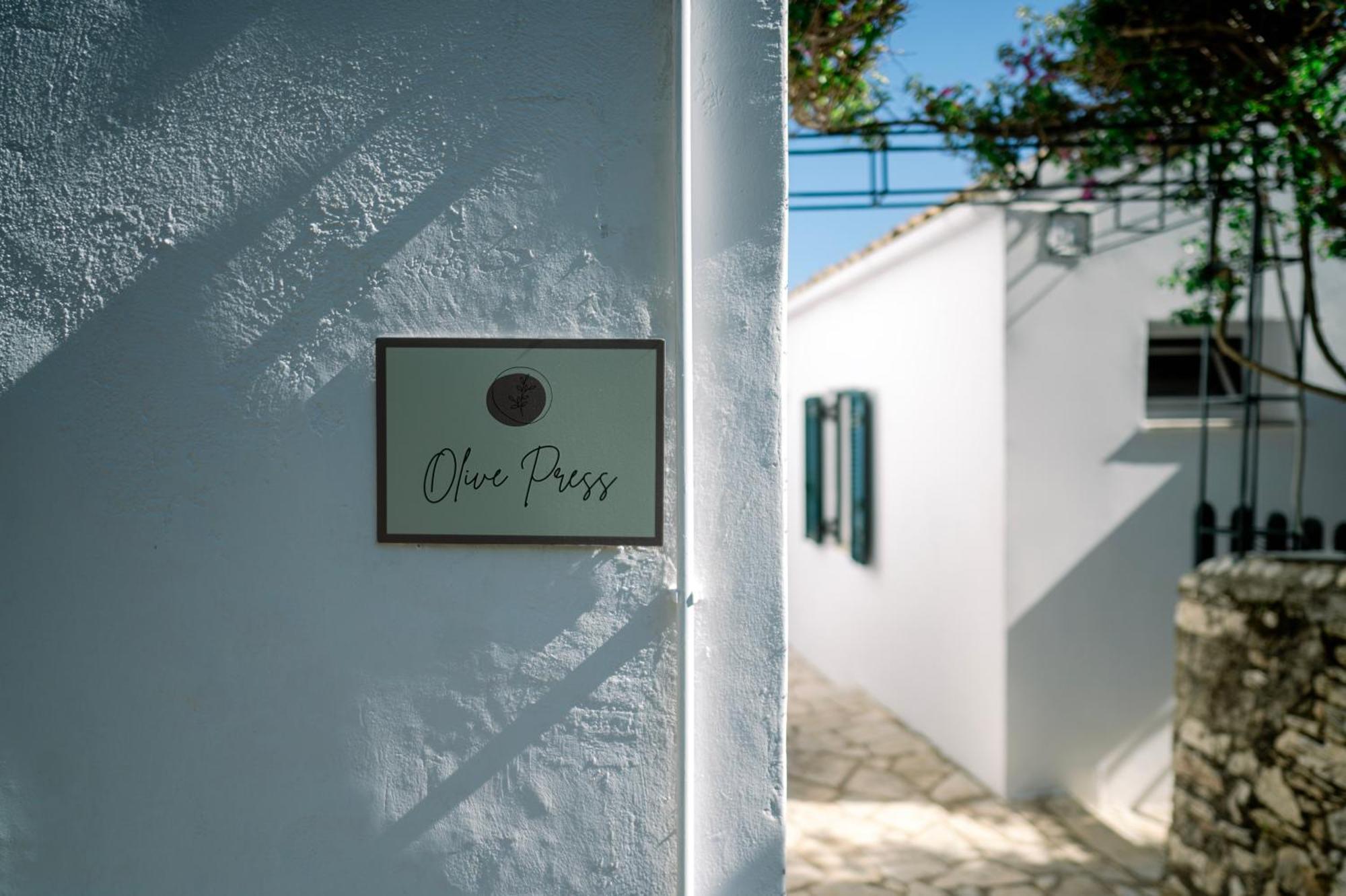 Nissaki Olive Press Villas Nisaki  Buitenkant foto